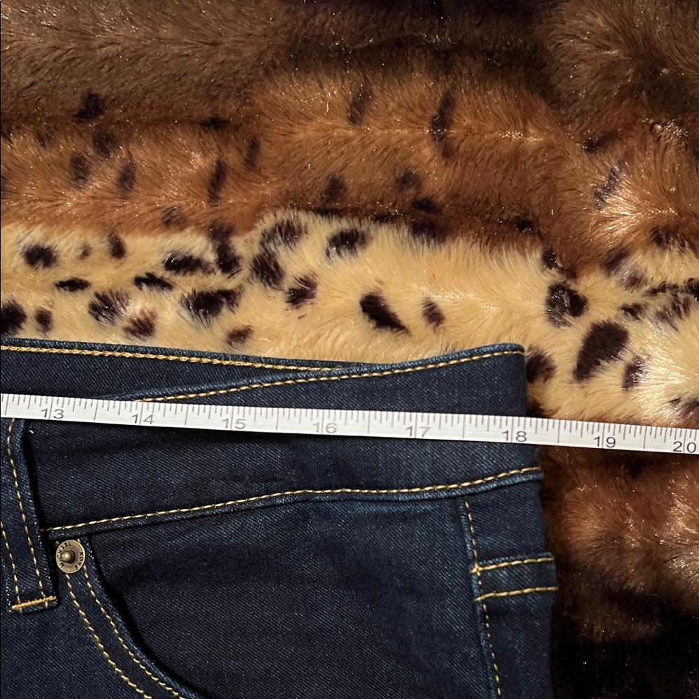 Michael Kors Dark Blue Women's Jeans - Picture 6 of 6